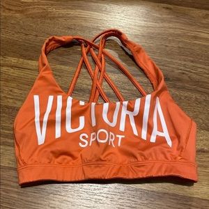 Victoria’s Secret sport sports bra